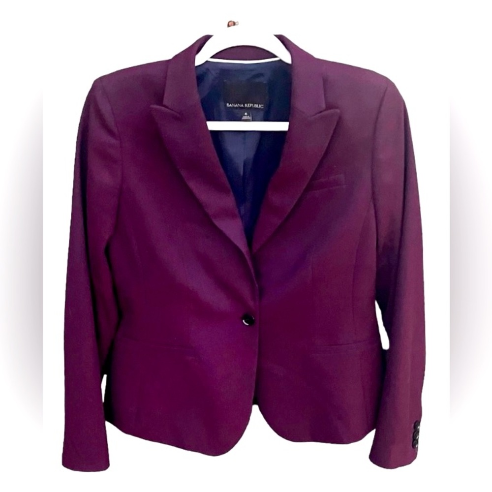 Banana Republic Tailored Work Blazer, Size 6